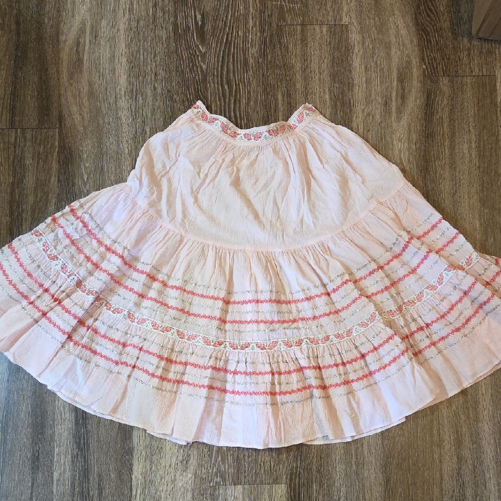 Vintage Elegant Pink Skirt with Embroidered Accents